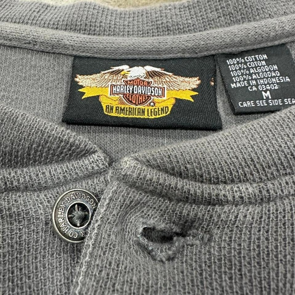 Men's Harley Davidson Grey & Black Henley Long Sleeve Shirt Size Medium - Picture 4 of 4